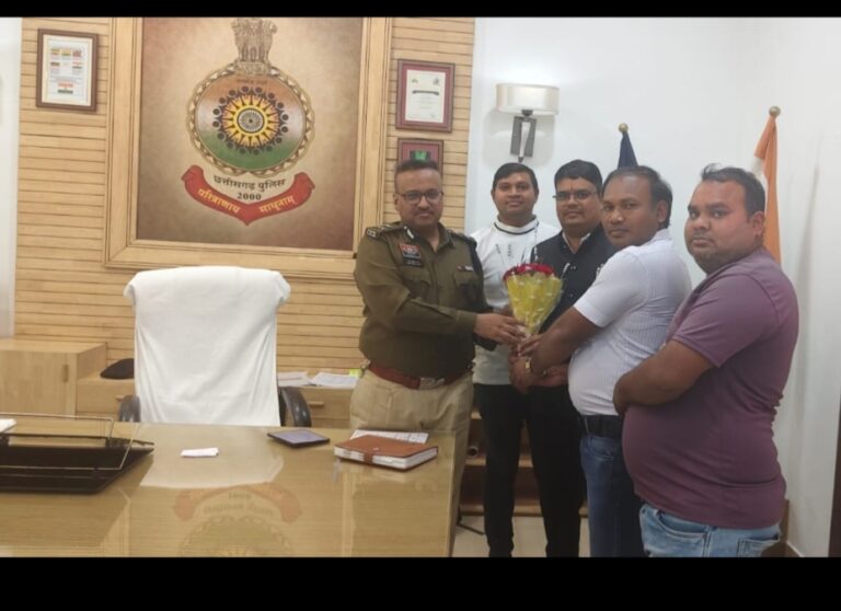 बिलासपुर रेंज आईजी राम गोपाल गर्ग से बिल्हा पत्रकारों ने की भेंट मुलाकात